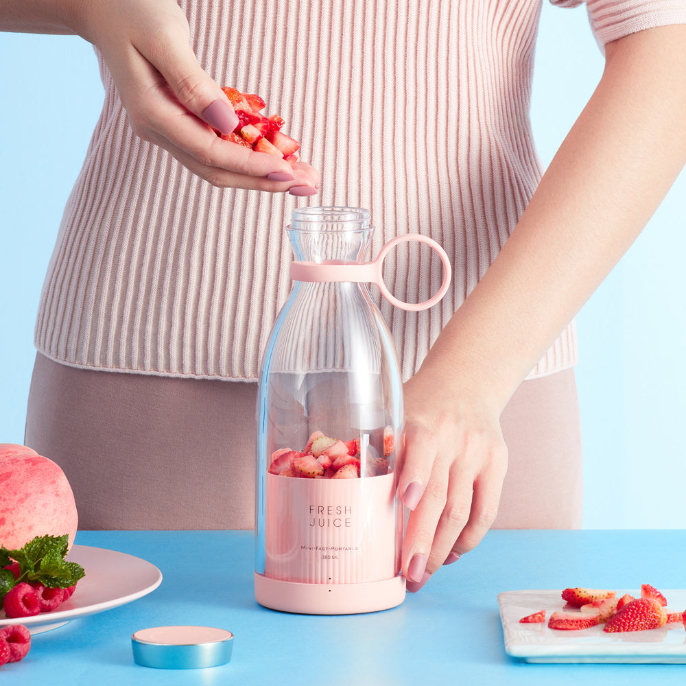Household Portable Rechargeable Mini Electric Juicer