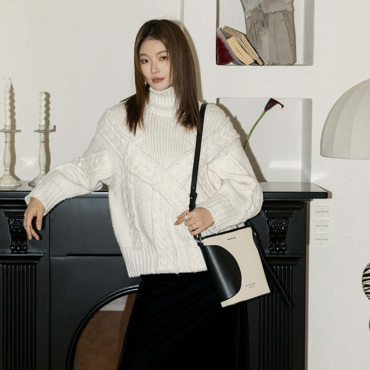 Black & White Colorblock Crossbody Bucket Bag