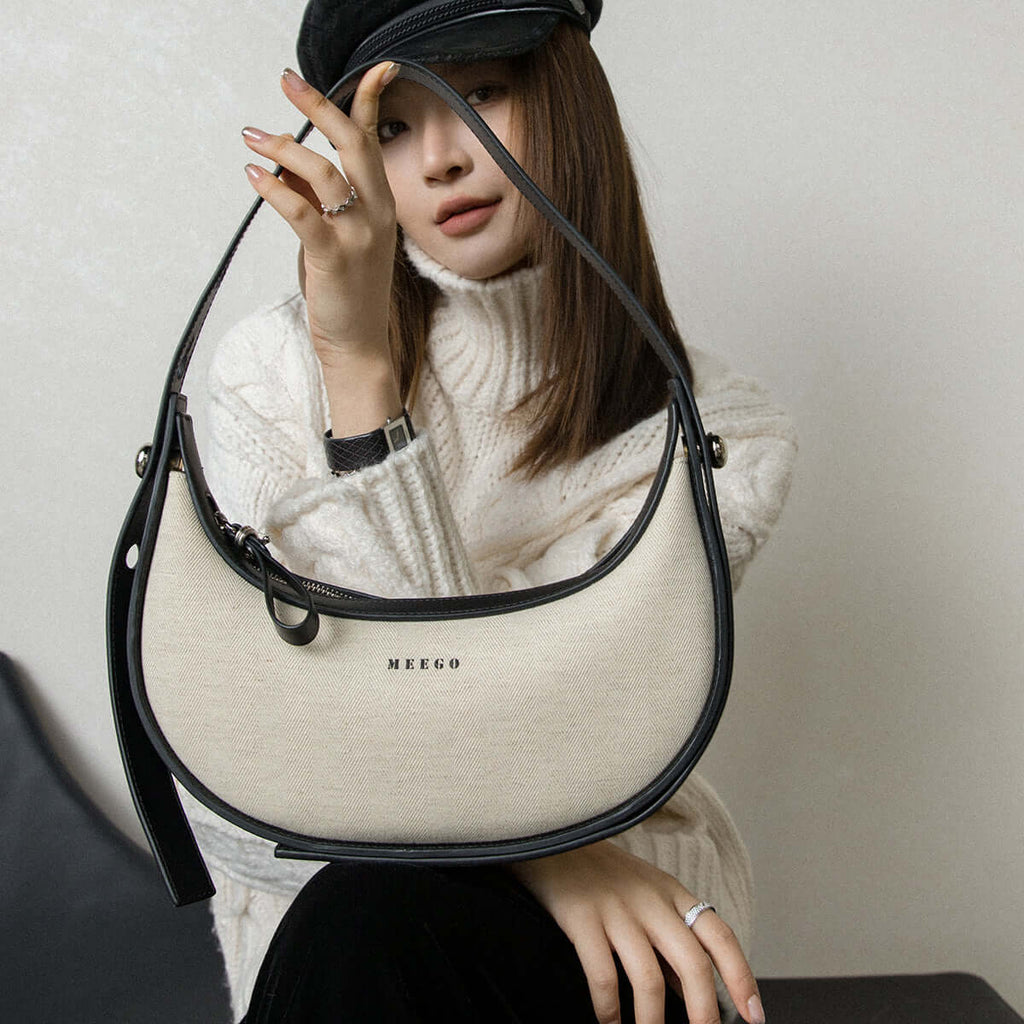 Black & White Crescent Bag – A Modern Vintage Statement