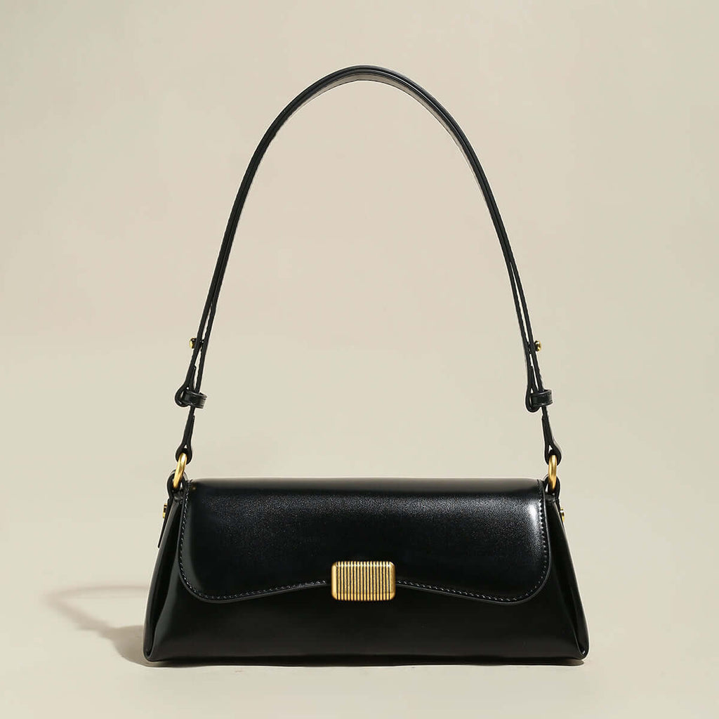 Snappy Flap Clutch Bag – Chic & Versatile